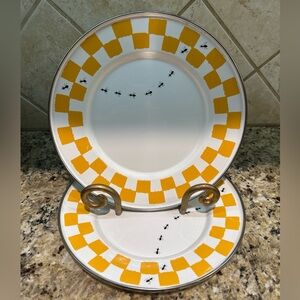 THE GOLDEN RABBIT II- Set of 2, vtg 9” Picnic plates with ants- painted enamel